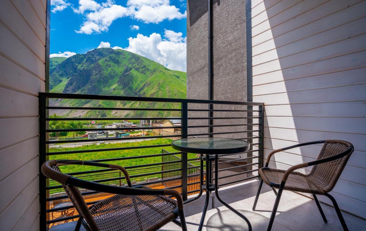 Hotel Darchi Kazbegi Kültér fotó